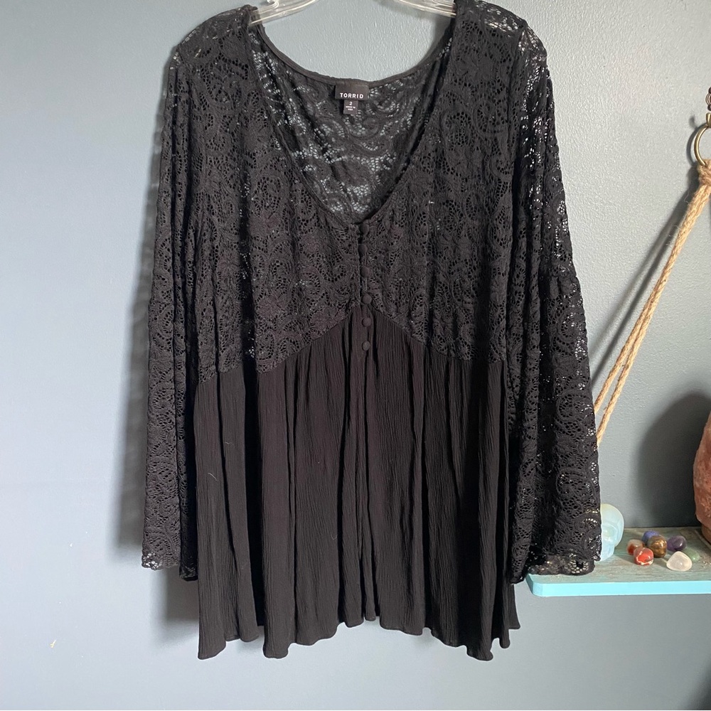 Torrid long sleeve shirt